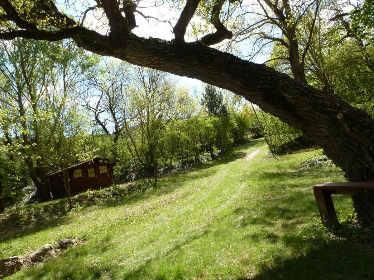 Camping La Vaugelette - Drôme Montclar-sur-Gervanne Exterior foto