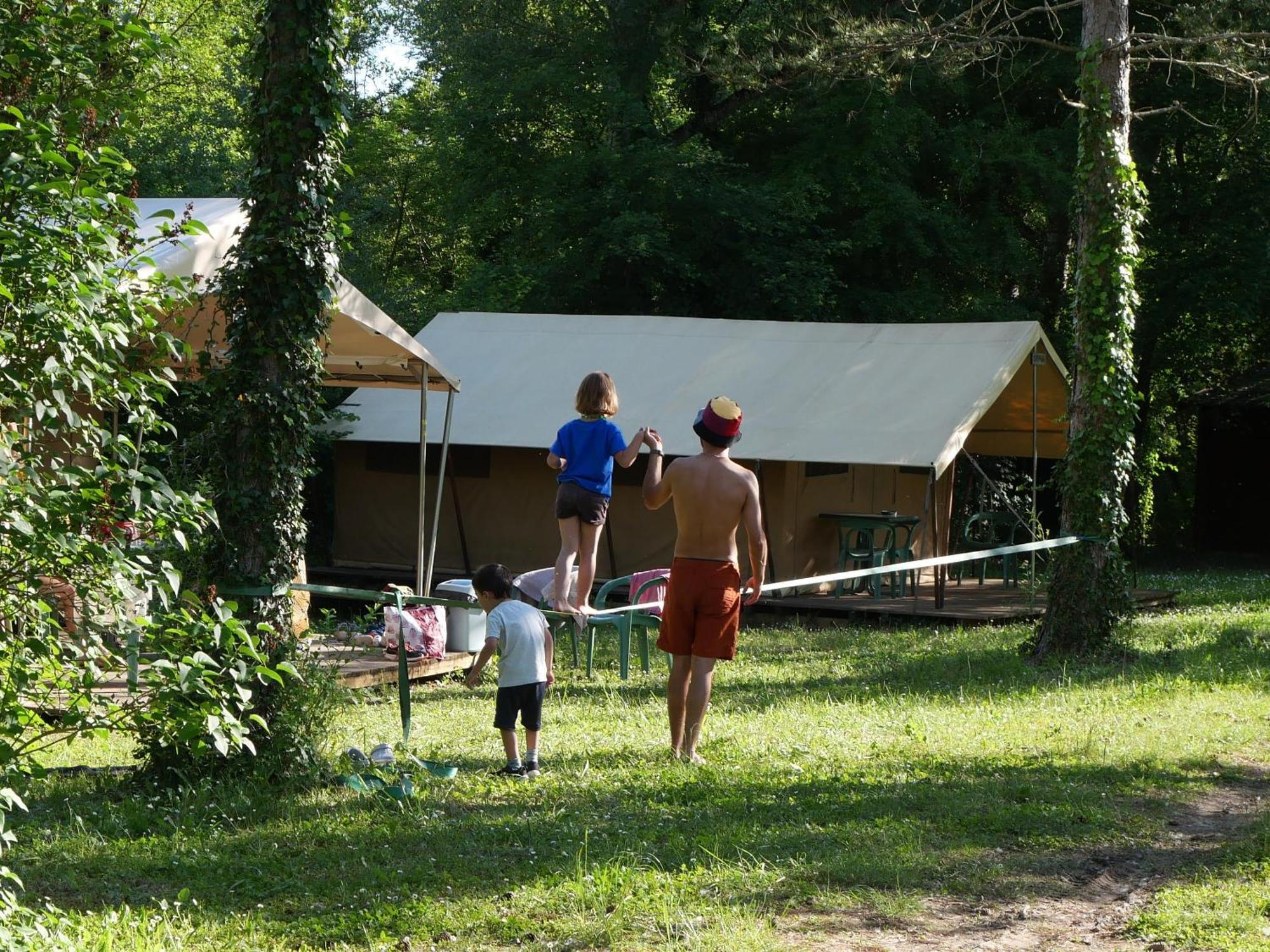 Camping La Vaugelette - Drôme Montclar-sur-Gervanne Exterior foto